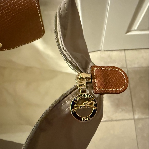 LONGCHAMP Le Pliage Medium Handbag - Clay Color - Picture 4 of 9